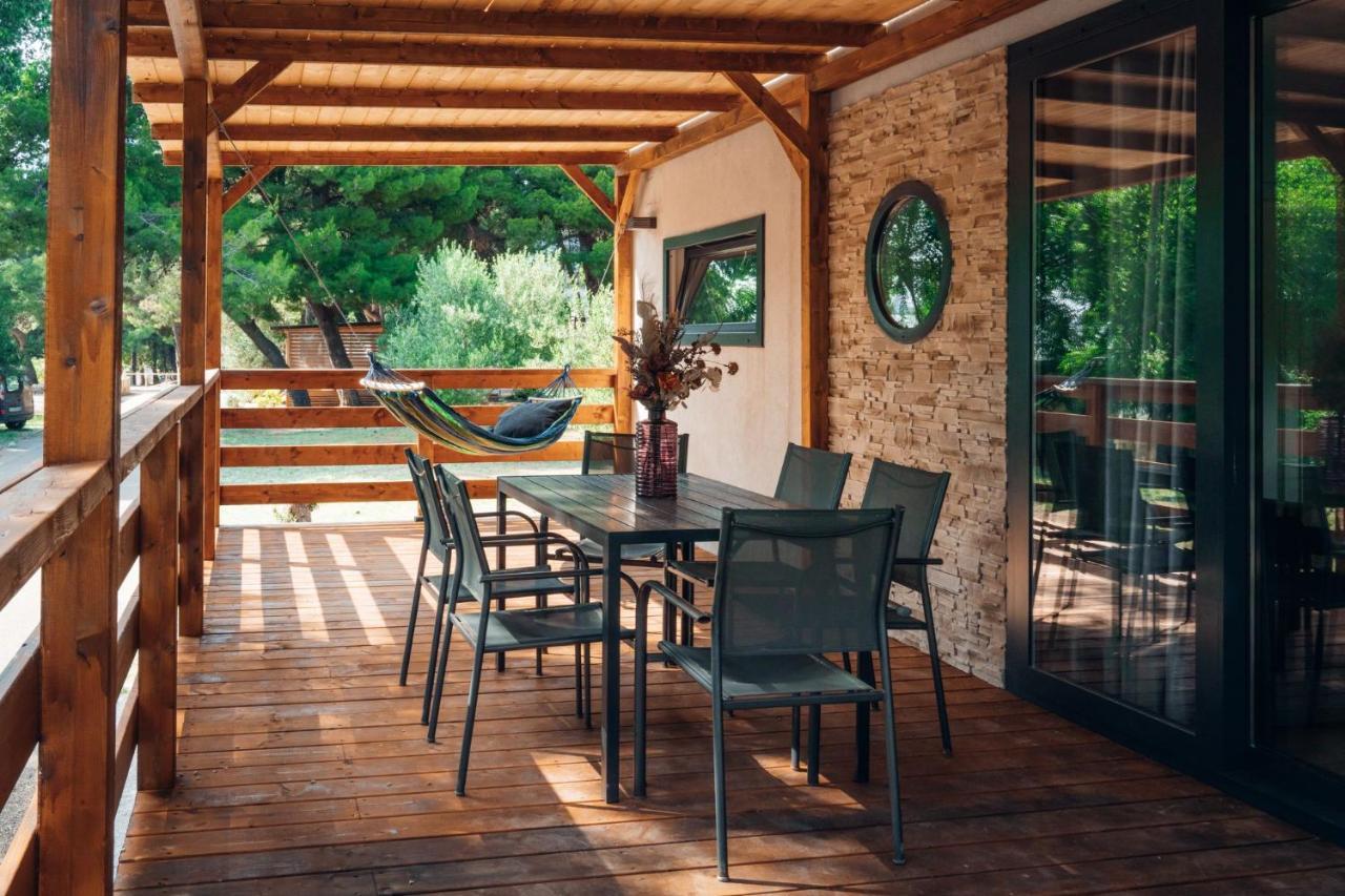 Hotel Croatia Camp Premium à Vodice Extérieur photo