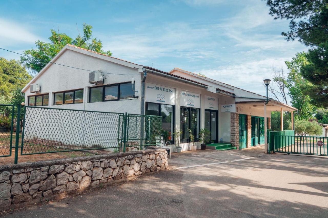 Hotel Croatia Camp Premium à Vodice Extérieur photo