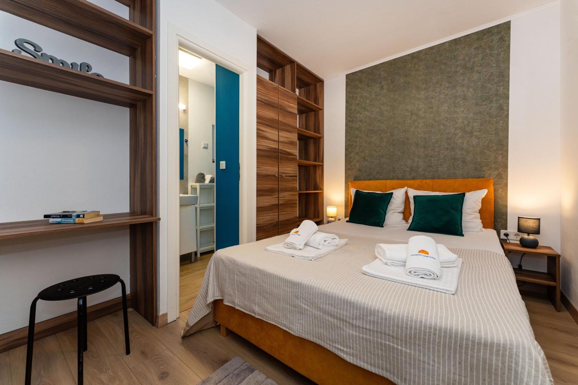 Hotel Croatia Camp Premium à Vodice Extérieur photo